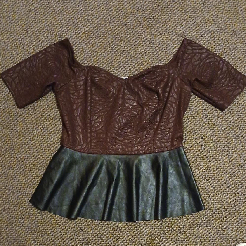Charlotte Russe Brown Textured Off-Shoulder Peplum Top with Black Hem